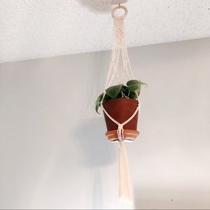 Brand new handmade macrame plant hanger